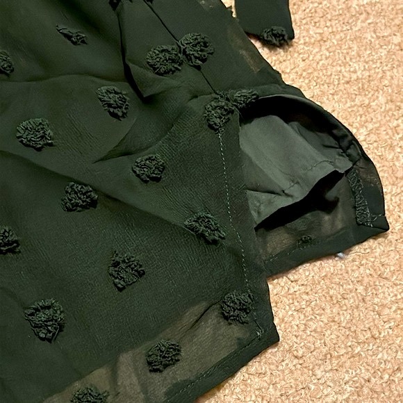 NEW with tags! M green dress - asymmetrical, one sleeve / one shoulder - Picture 5 of 6